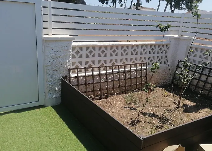 Laguna Rosa بيت للعطل تورّيفيِخا